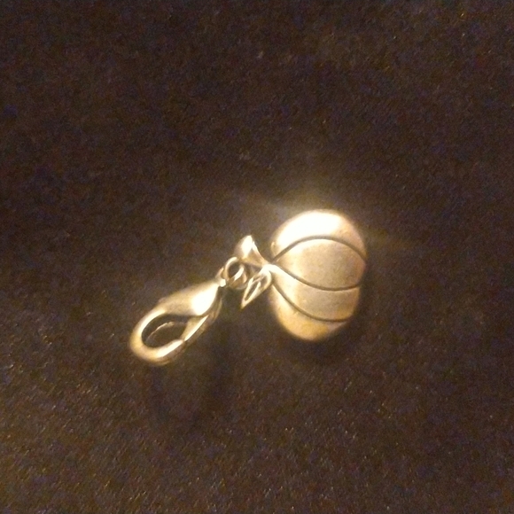 Magnabilities Halloween Charm Pumpkin - Picture 2 of 4